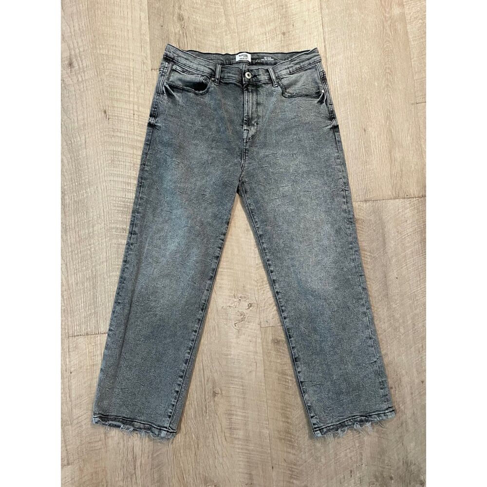 Kensie high rise straight leg light wash ankle jeans, size 14